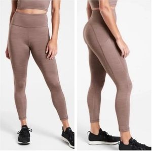 Athleta Ultimate Stash Pocket 7/8 Tight, Small EUC Smoked Almond Brown